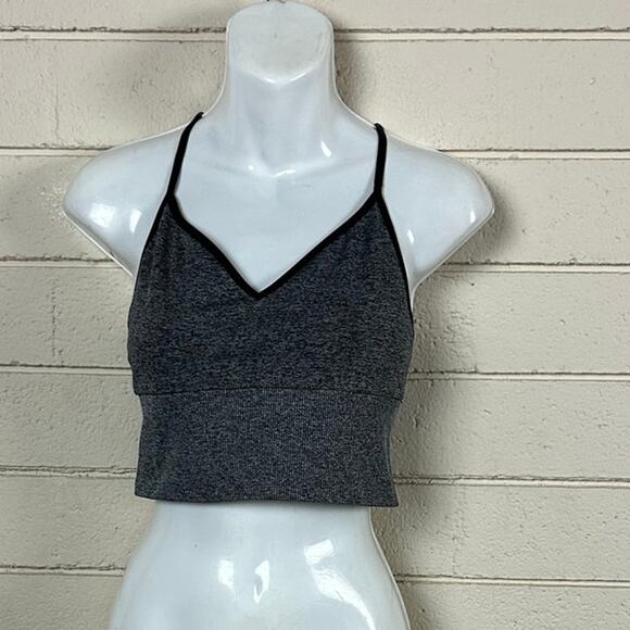 PINK Victoria’s Secret Black Sports Bra size M - Picture 1 of 8